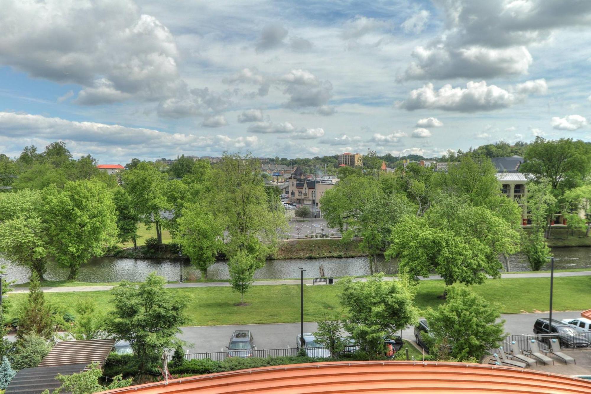 Courtyard By Marriott Pigeon Forge Hotel Buitenkant foto